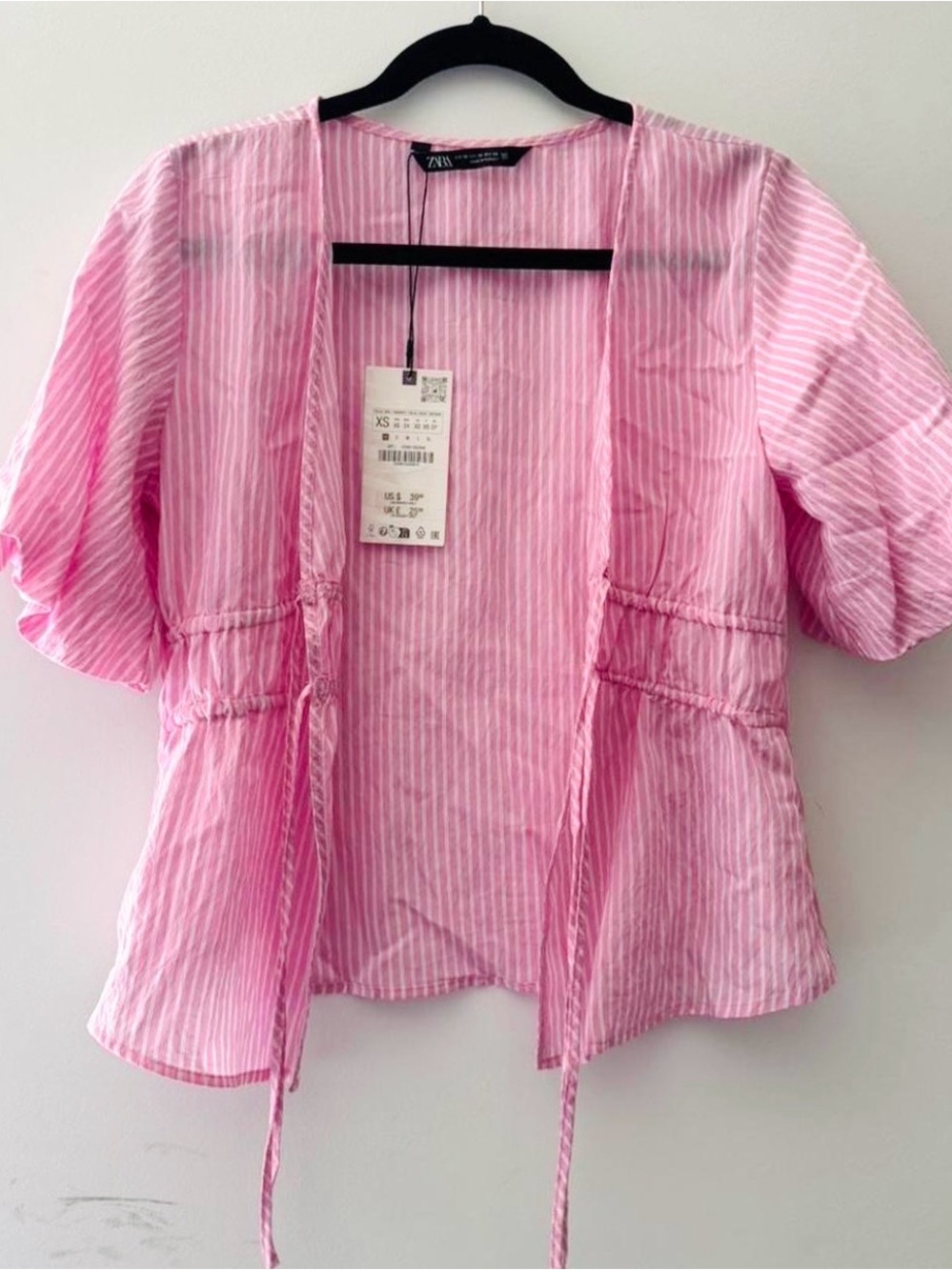 Zara women lightweight soft pink blouse with a ties, size XS